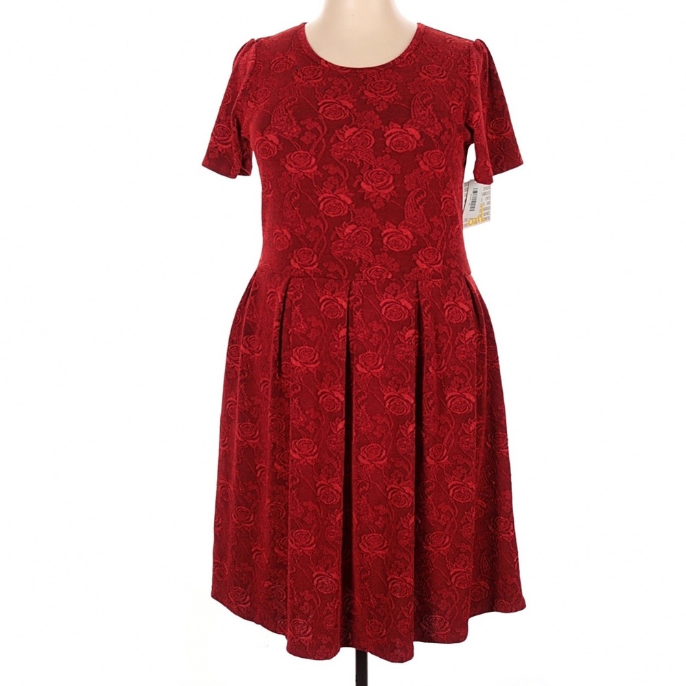 LuLaRoe Womens Dress Size 3XL Amelia Christmas Red Tapestry‎ Sheen Floral 3X NWT